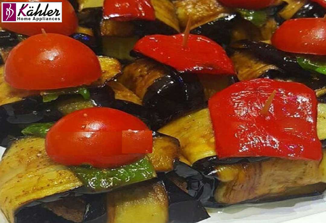 بادمچان بقچه ای با مرغ
